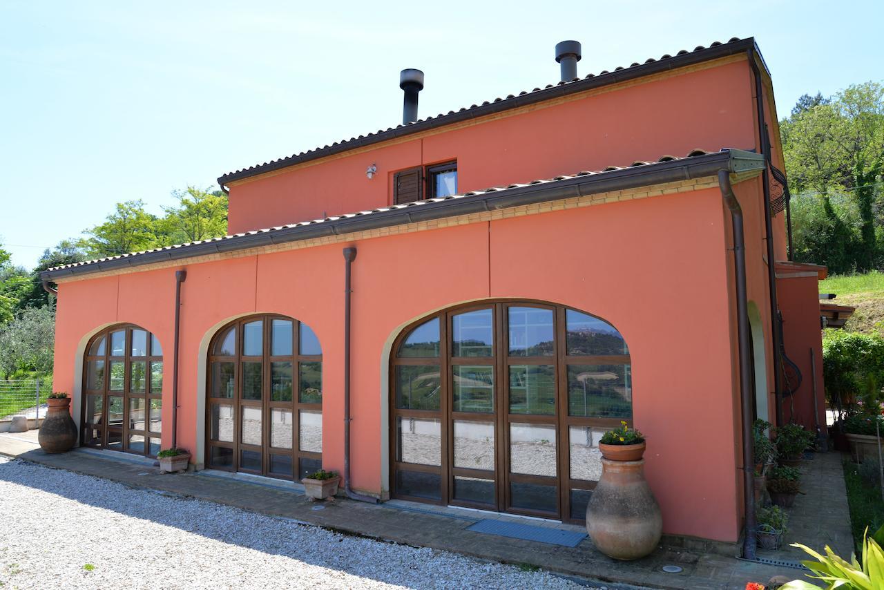 B&B Punto Magico Offagna Exterior photo